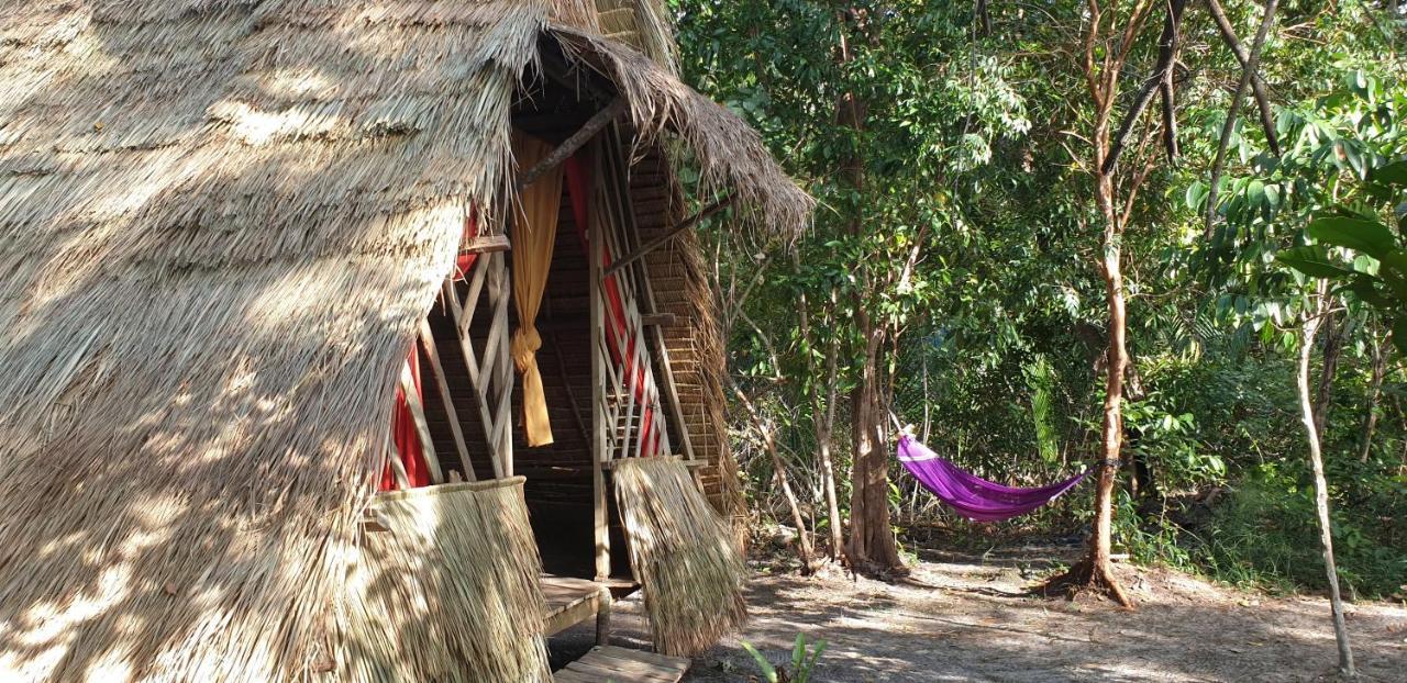 Отель Crusoe Koh Takiev Island Koh Ta Kiev Экстерьер фото