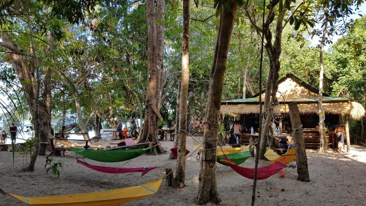 Отель Crusoe Koh Takiev Island Koh Ta Kiev Экстерьер фото