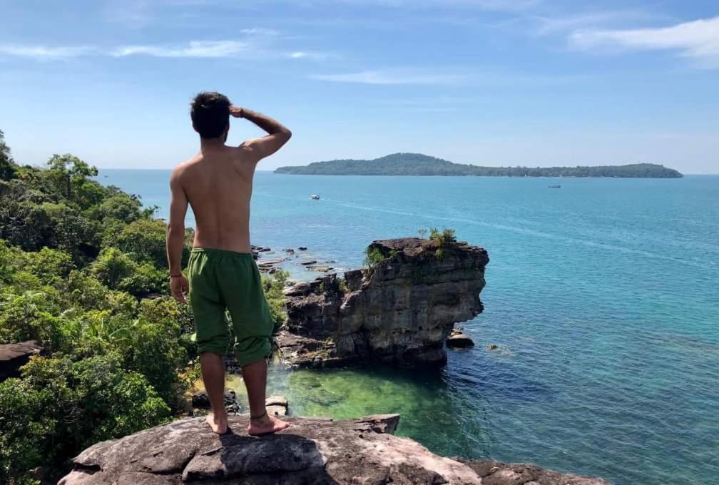 Отель Crusoe Koh Takiev Island Koh Ta Kiev Экстерьер фото