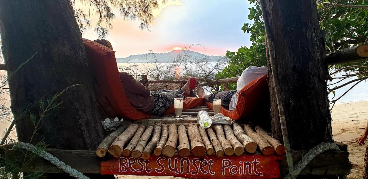 Отель Crusoe Koh Takiev Island Koh Ta Kiev Экстерьер фото