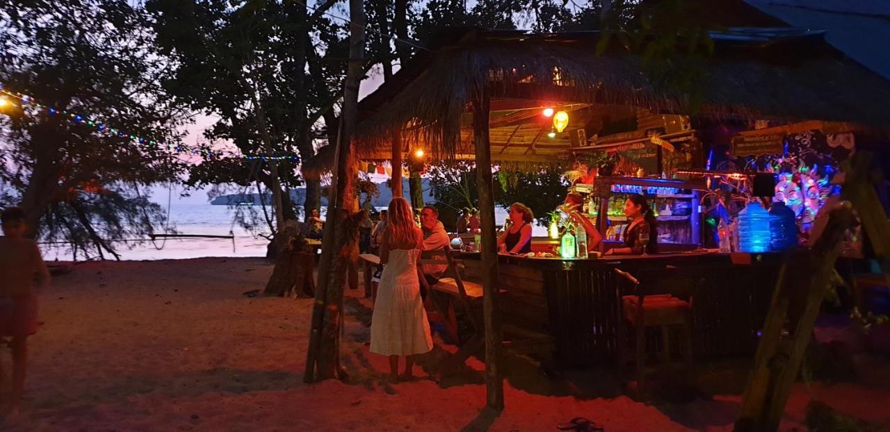 Отель Crusoe Koh Takiev Island Koh Ta Kiev Экстерьер фото